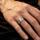 The MOHRA Men’s Solitaire Ring — Silver