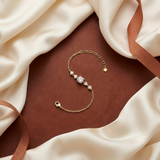 The MOHRA Sweetheart Bracelet — Gold
