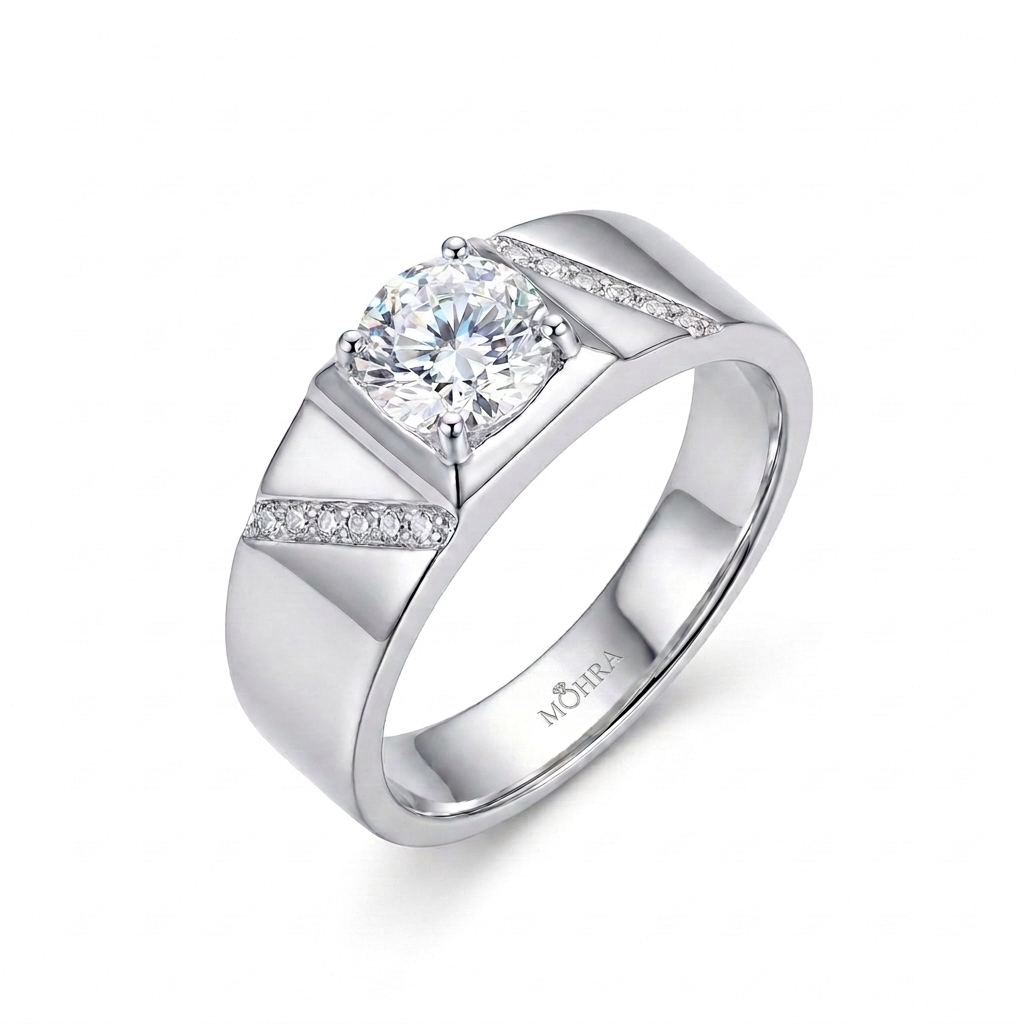 The MOHRA Men's Pavé Solitaire Ring — Silver